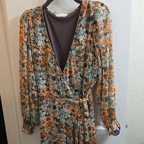 LC Lauren Conrad Autumn Floral Maxi Wrap Dress Size M - Picture 1 of 10